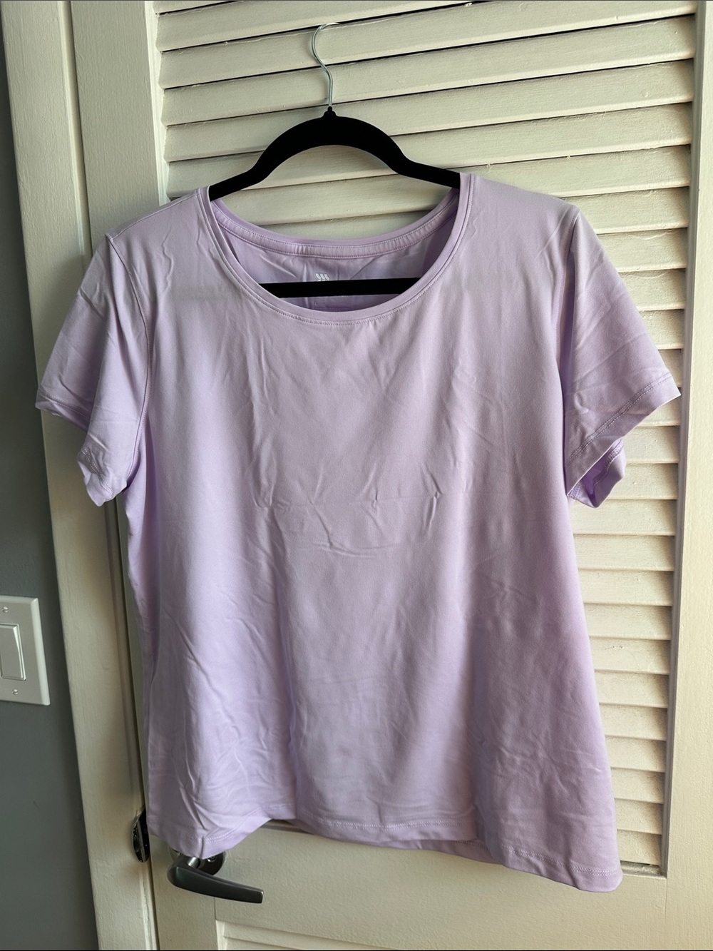 All in motion tee Large NWOT light purple